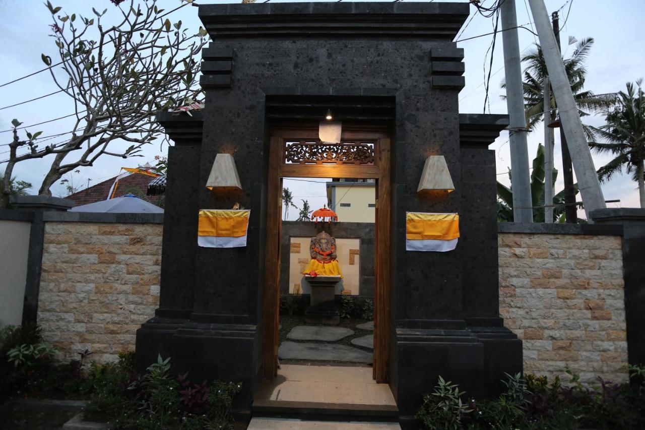 Gasthuis Uma Dhari By Prasi Ubud